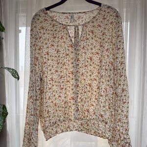 Mudd Cream Floral Blouse